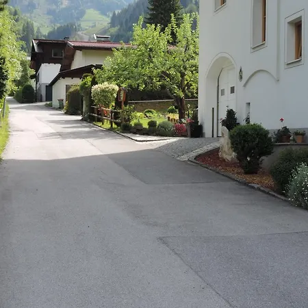 Apartment Haus Mauberger *